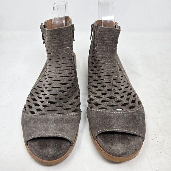 DIBA True Stylish Gray Suede Western Peep Toe Sandal Bootie Size 8 - Picture 2 of 9